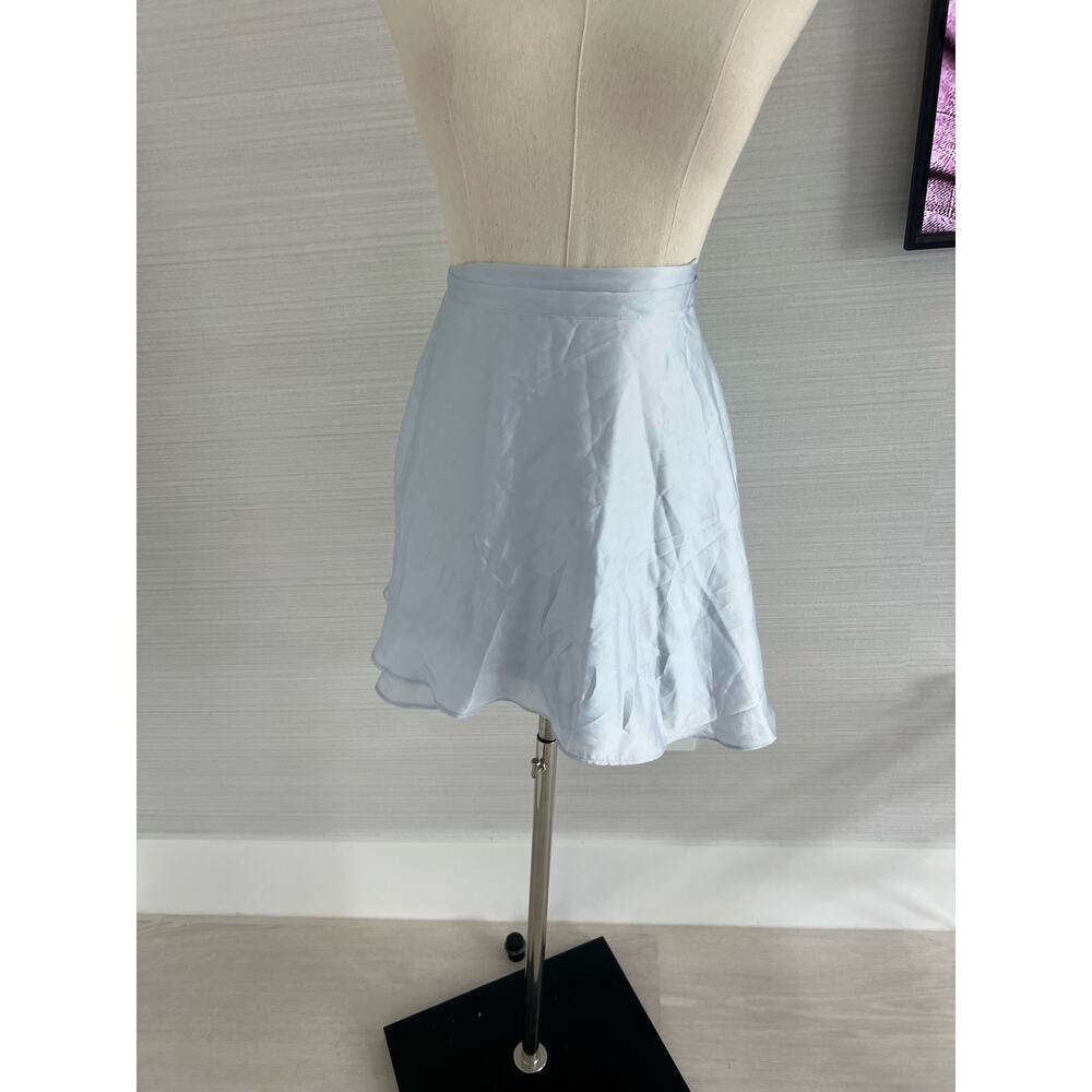 NWT Urban Outfitters Wrap Silk Style Skirt in Light Lavender. Size Large